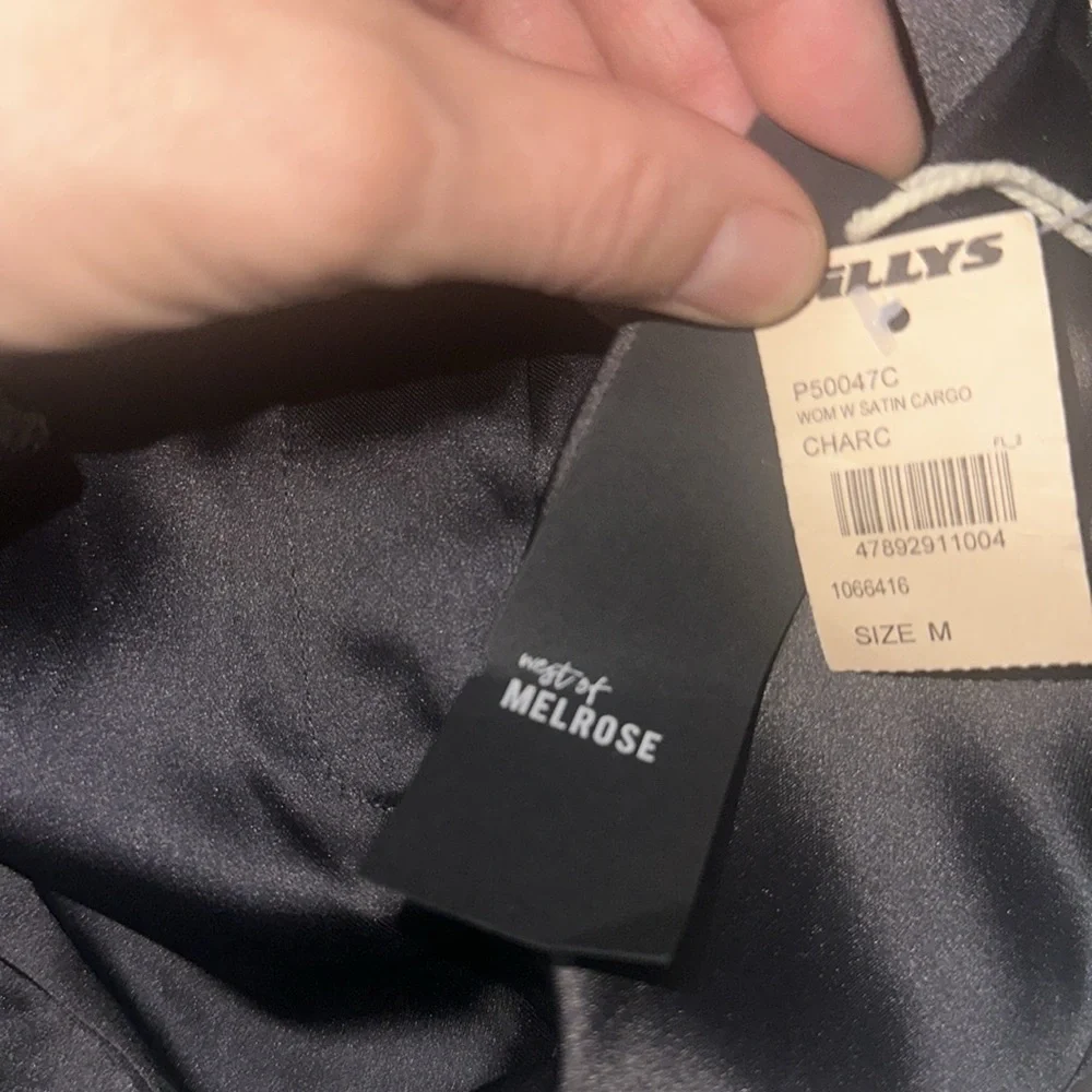 Brand new size Medium Satin Cargo pants - Picture 6 of 7